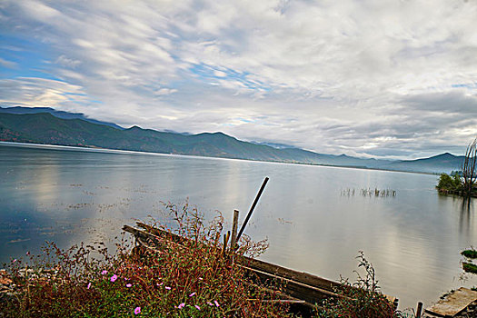 泸沽湖