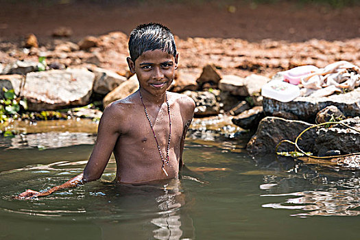 男孩,水,死水,运河,喀拉拉,印度,亚洲