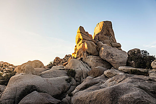 岩石构造,约书亚树国家公园,黄昏,加利福尼亚,美国
