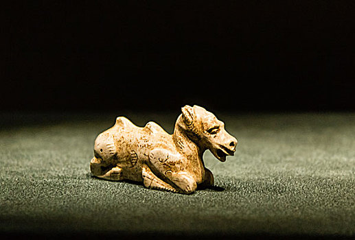 中国古代玉器动物