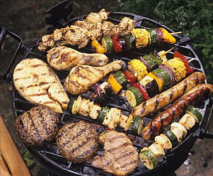 蔬菜,肉丸,鱼肉,家禽,香肠,烧烤