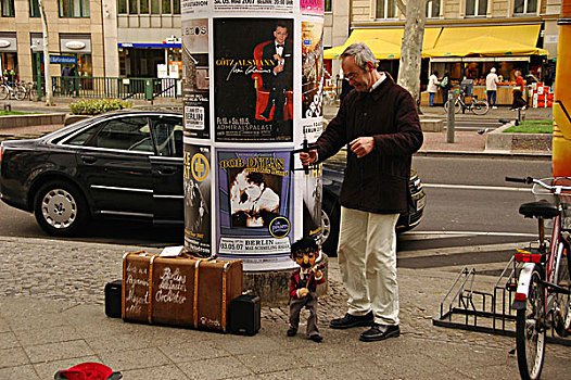德国柏林街头艺术家