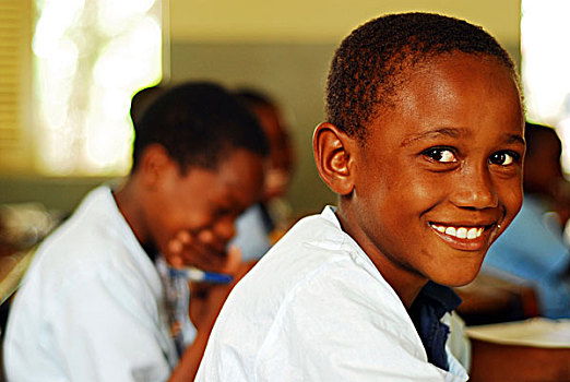 头像,非洲,男孩,微笑,教室,联合国儿童基金会,友好,学校,阿雷格里港,圣多美,普林西比