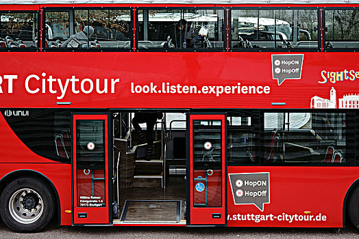 侧面视角,红色公交车,城市,旅游,斯图加特,广告,滑动门