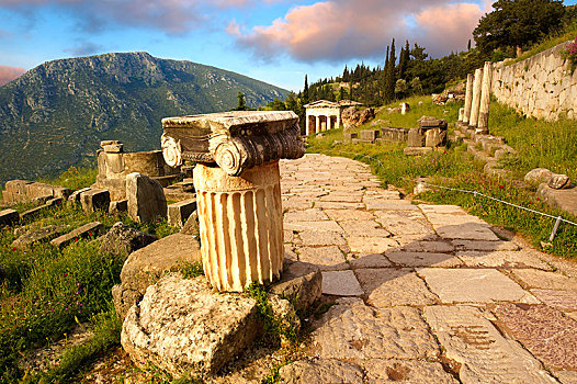 爱奥尼亚式柱,特尔斐城,遗迹,希腊,欧洲