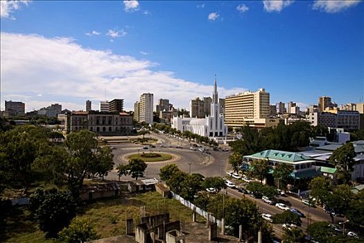 莫桑比克,马普托,地区,市政厅,左边,中心,反光,白色,天主教,大教堂,酒店,法国,蓝色