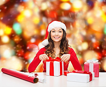 圣诞节,休假,庆贺,装饰,人,概念,微笑,女人,圣诞老人,帽子,纸,包装,礼盒,上方,红灯,背景