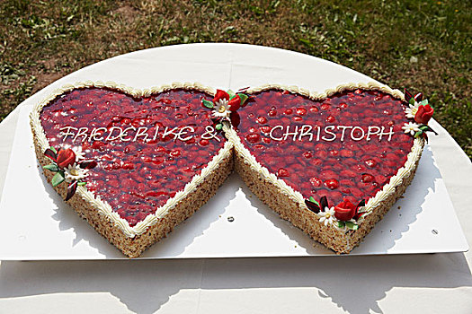 婚礼蛋糕,草莓,形状,两个