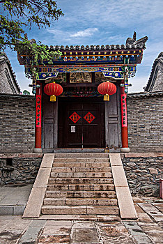 山西忻州市五台山显通寺侧门