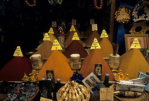 摩洛哥,苏维拉,市场一景,调味品,红辣椒,藏红花,咖哩,混合香料