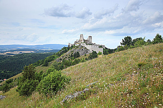 城堡遗迹,斯洛伐克
