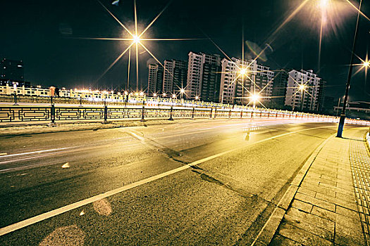 城市马路夜景