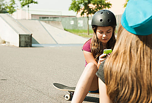 女孩,手机,滑板运动场,曼海姆,巴登符腾堡,德国