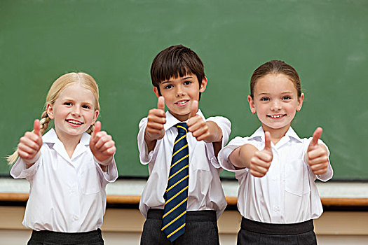 微笑,学童,校服,给,竖大拇指