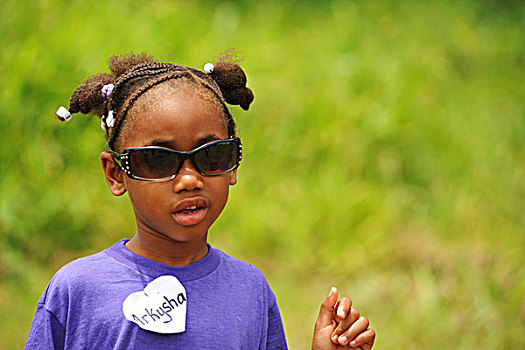 dominica,carib,territory,portrait,of,girl,with,black,glasses