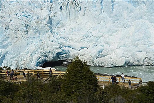 俯拍,游客,正面,冰河,莫雷诺冰川,阿根廷,国家公园,阿根廷湖,卡拉法特,巴塔哥尼亚