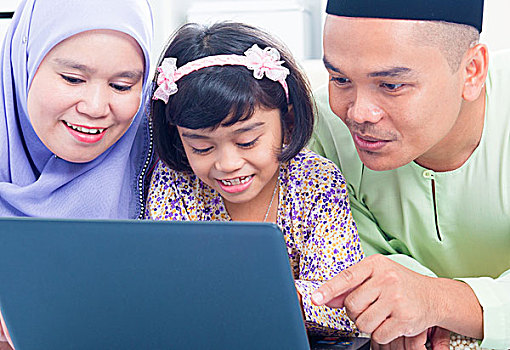 亚洲家庭,浏览,互联网