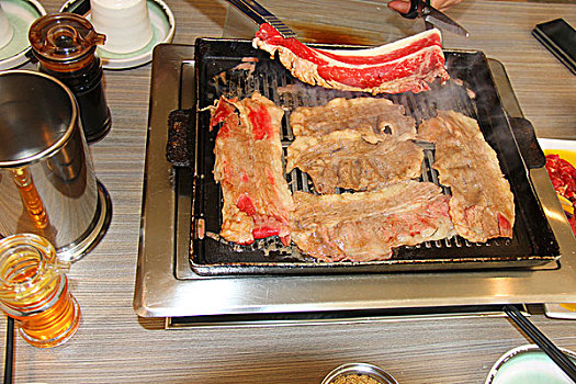 金三顺韩式炭火烤肉店