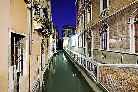 房子,运河,夜晚,威尼斯,威尼托,意大利,欧洲