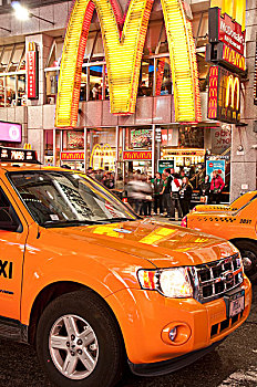 黄色出租车,时代广场,百老汇,42街,纽约,美国