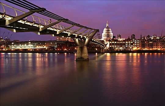 英格兰,伦敦,泰特现代美术馆,上方,圣保罗大教堂,千禧桥