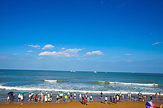 山东日照碧海蓝天的城市底色