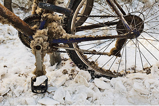 自行车,满,半融雪