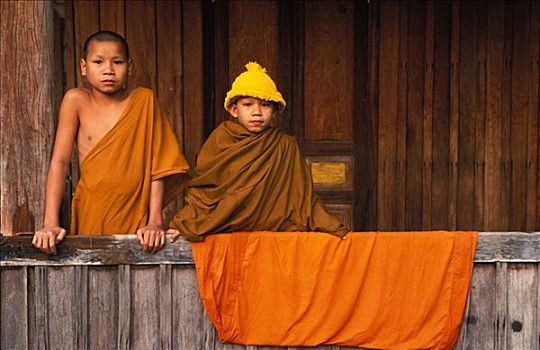 老挝,琅勃拉邦,僧侣