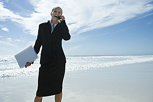 职业女性,站立,海滩,手机