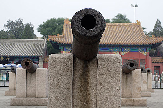 北京故宫里的古代火炮遗迹