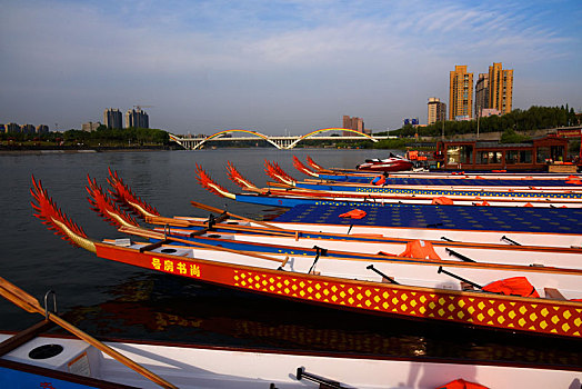 字圣,许慎故里,水旱码头,河南省漯河市举行龙舟公开赛