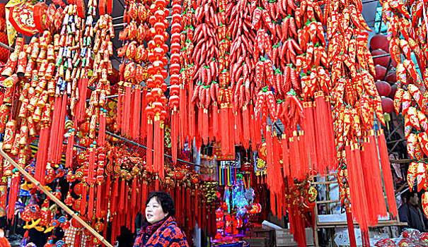 备年货迎新年