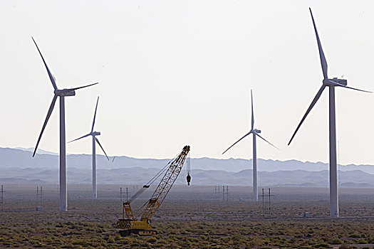 阿拉山口艾比湖,风力发电机,新疆博尔塔拉蒙古自治州精河县