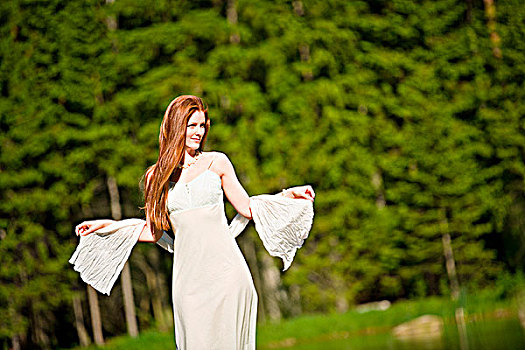 美女,浪漫,女人,晴朗,自然,戴着,白色长裙,湖