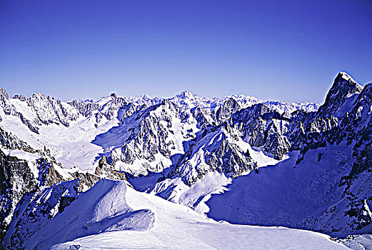 法国,阿尔卑斯山,上萨瓦省,顶峰