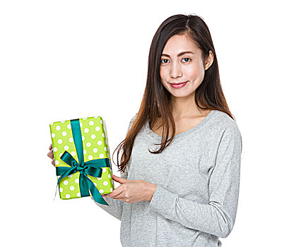 亚洲女性,拿着,礼物,盒子