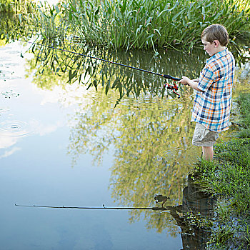 男孩,站在水中,钓鱼,杆