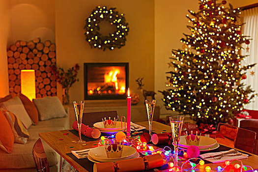 环境,圣诞晚餐,桌子,客厅,壁炉,圣诞树