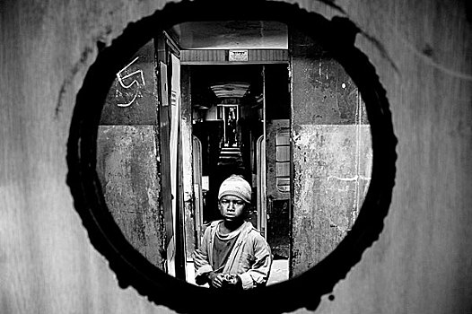 头像,街道,孩子,风景,门,洞,车厢,火车站,达卡,孟加拉,一月,2007年