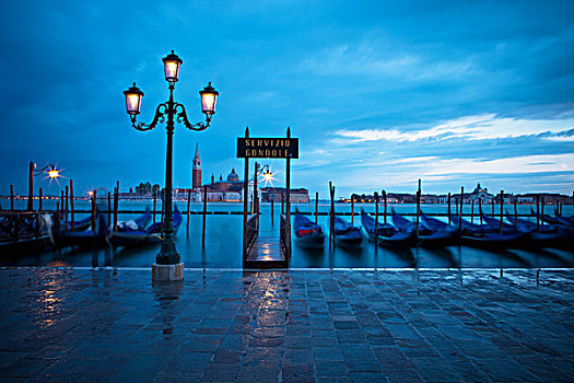 小船,停泊,边缘,路灯,光亮,威尼斯,意大利
