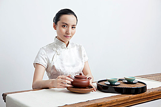 中国女性茶艺师