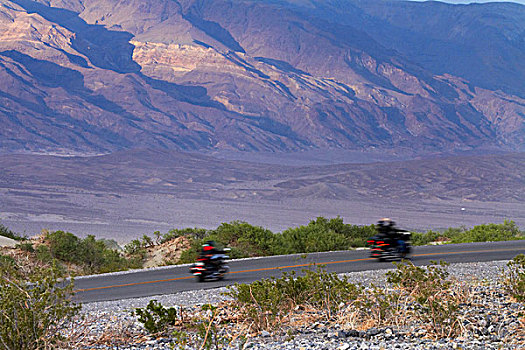 摩托车,死亡谷国家公园,莫哈维沙漠,加利福尼亚,美国