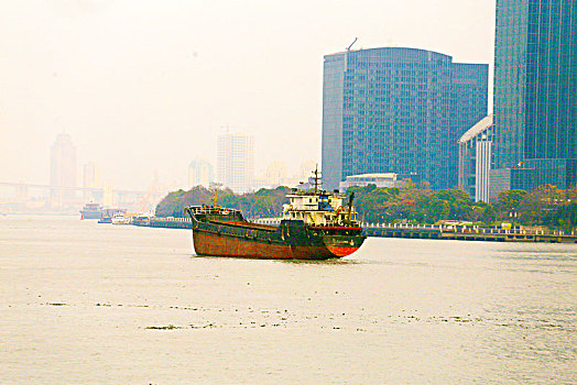 上海浦东外滩东方明珠全景