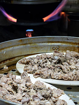 广东特色美食蒸排骨饭