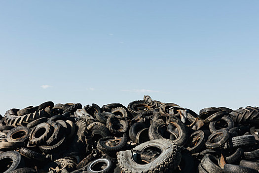 堆,丢弃,汽车,拖拉机,轮胎,乡村,靠近,萨斯喀彻温,加拿大