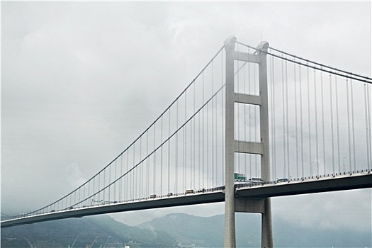 桥,雾气