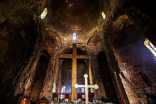 格鲁吉亚-姆茨赫塔圣十字修道院