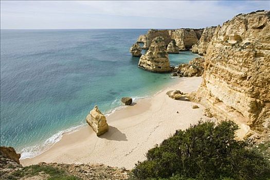 湾,沙滩,靠近,阿尔加维,葡萄牙,欧洲