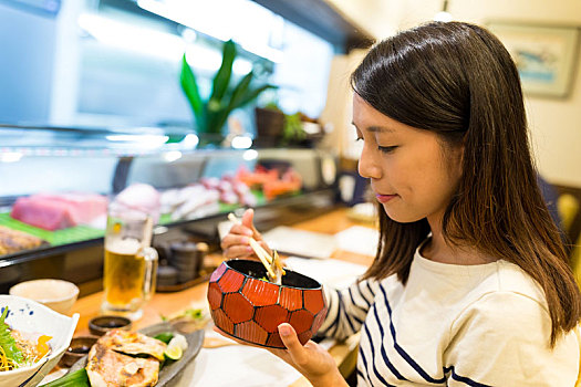 女人,享受,日本料理