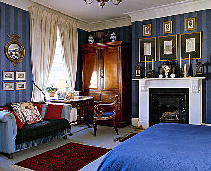 蓝色,卧室,条纹,壁纸,双人床,单独,衣柜